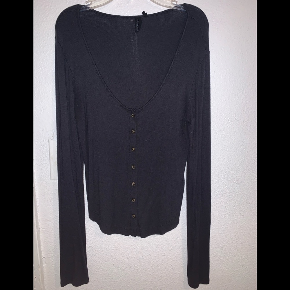 Long sleeve top